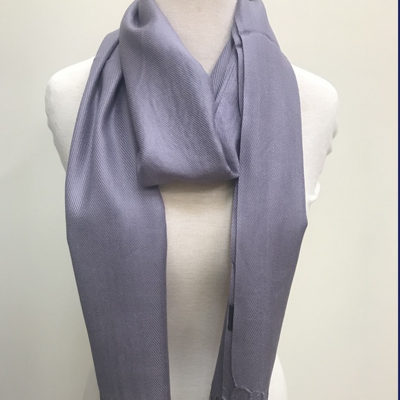 NWT Purple Lavender solid Textured Scarf Shawl - Picture 2 of 3